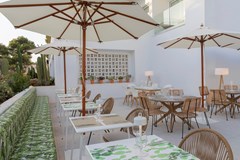 HM Ayron Park: Restaurant - photo 94