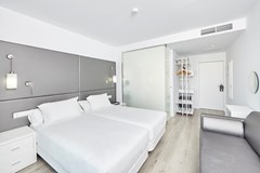 Astoria Playa: Room Double or Twin STANDARD - photo 99