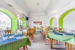 ONA Garden Lago: Restaurant - photo 1