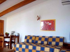 Venecia Apartamentos: Room - photo 21