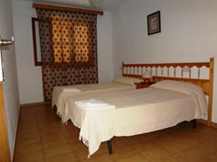 Venecia Apartamentos: Room - photo 23