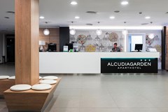 Alcudia Garden: Lobby - photo 12