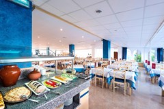 Alcudia Garden: Restaurant - photo 19