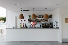 Aluasoul Alcudia Bay - Adults Only: Bar - photo 3