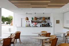 Aluasoul Alcudia Bay - Adults Only: Bar - photo 15