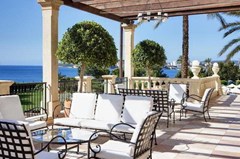 The St. Regis Mardavall Resort: Bar - photo 3