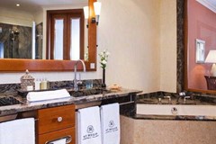 The St. Regis Mardavall Resort: Room - photo 25