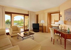 The St. Regis Mardavall Resort: Room - photo 52