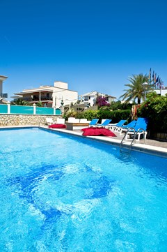 Playas del Rey: Pool - photo 6