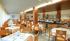 Bali: Restaurant - photo 7