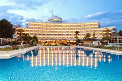 TRH Paraiso: Pool - photo 17