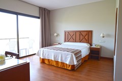 TRH Paraiso: Room TRIPLE STANDARD - photo 114