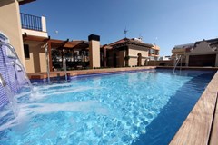 Hotel Casa Consistorial: Pool - photo 10