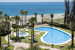Apartamentos Turísticos Don Juan: Beach - photo 3