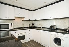 Apartment in Marbella, Malaga 102955: Room - photo 10