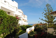 Apartamentos Torrenueva Park: Terrace - photo 9
