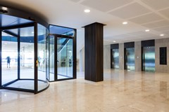 Bristol: Lobby - photo 10