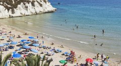 Mayna: Beach - photo 2