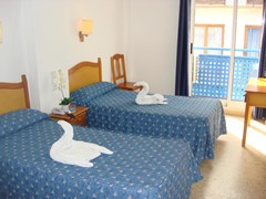 Internacional Hotel: Room Double or Twin STANDARD - photo 12