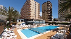 Riudor: Pool - photo 12