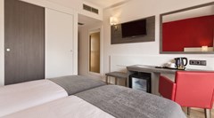 Riudor: Room - photo 8