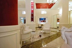 iH Hotels Bari Oriente: Lobby - photo 9