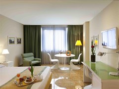 Mercure Bari Villa Romanazzi: Room - photo 19