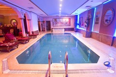 Nova Plaza Crystal Hotel: Pool - photo 25