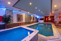 Nova Plaza Crystal Hotel: Pool - photo 66