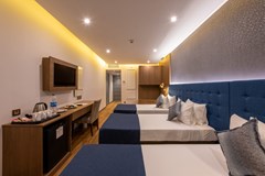 Nova Plaza Crystal Hotel: Room TRIPLE STANDARD - photo 108