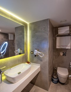 Nova Plaza Crystal Hotel: Room FAMILY ROOM STANDARD - photo 112