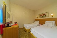 Almina Hotel Istanbul: Room DOUBLE ECONOMY - photo 17