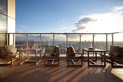 Renaissance Istanbul Bosphorus: Terrace - photo 4