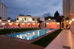 Holiday Inn  Istanbul City: Pool - photo 19