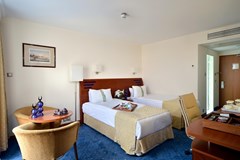Holiday Inn  Istanbul City: Room TRIPLE STANDARD - photo 1