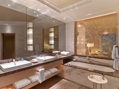 Raffles Istanbul: Room - photo 32