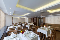 Regard Hotel: Restaurant - photo 5