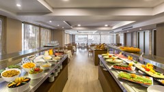 Regard Hotel: Restaurant - photo 28