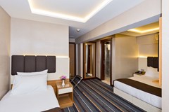Bergama Hotel Istanbul: Room TRIPLE STANDARD - photo 12