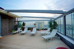 Zurich: Pool - photo 15