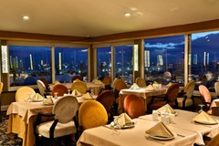 Zurich: Restaurant - photo 48