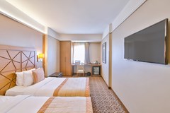 Ramada Istanbul Taksim: Room - photo 23