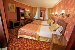 Istanbul Assos: Room TRIPLE STANDARD - photo 5