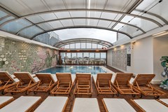Zagreb: Pool - photo 17