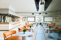 Salles Hotel Pere IV: Bar - photo 8