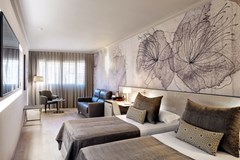 Salles Hotel Pere IV: Room TRIPLE STANDARD - photo 37