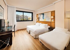 H10 Marina Barcelona: General view - photo 100