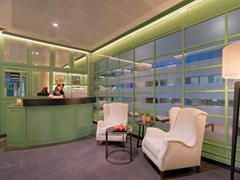 H10 Marina Barcelona: Sports and Entertainment - photo 31