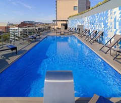 H10 Marina Barcelona: Pool - photo 19