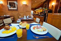 Evenia Rocafort: Restaurant - photo 22